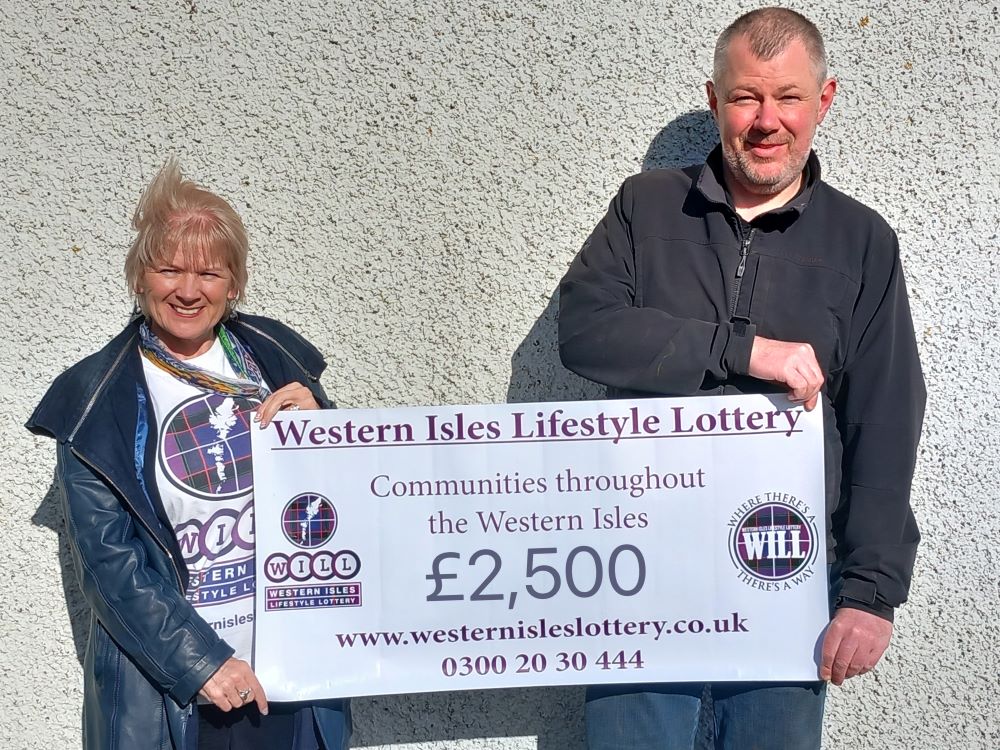 WESTSIDE PROJECTS GAIN £6,500 WESTERN ISLES LOTTERY AWARDS