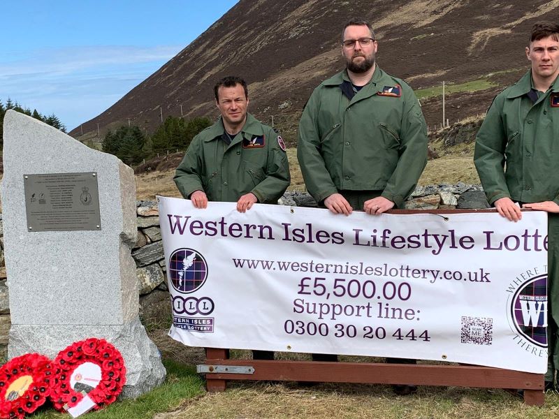 Shackleton Memorial installed with Western Isles Lottery funding
